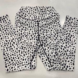 Balance Athletica Kingdom Leggings Black White Print S